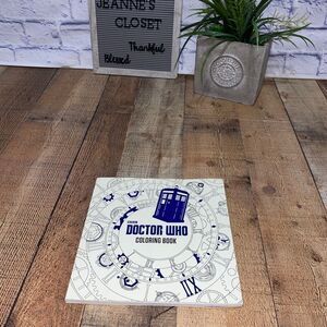 Doctor Who: the Colouring Book by‎ BBC (English) Paperback Book.